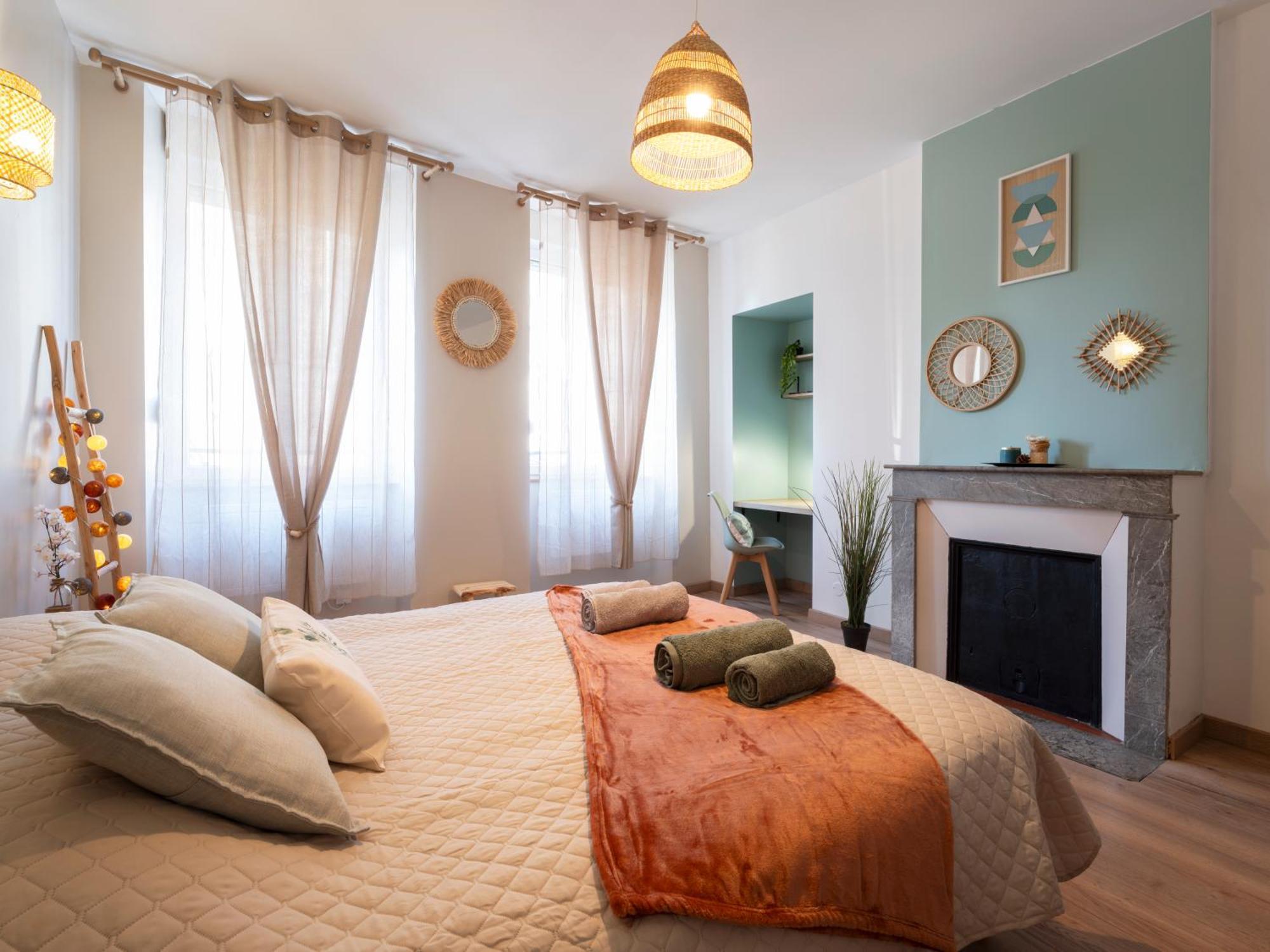 Clairchene - Cosy Centre Parking Spacieux Familial Verdun-sur-Meuse Esterno foto